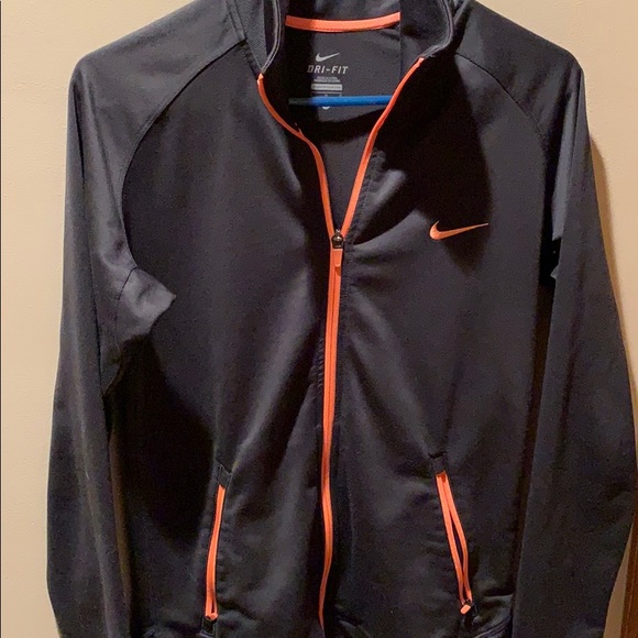 Nike Tops - Nike full zip top